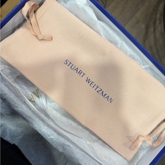 Selling these gorgeous loafers because I bought wrong size - Picture 4 of 15